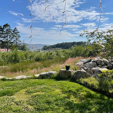 Ny Laegenhet Pa Markplan Med Havsutsikt Strömstad Eksteriør bilde